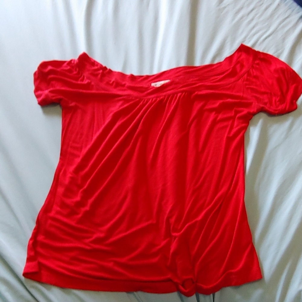 4xl red off shoulder top